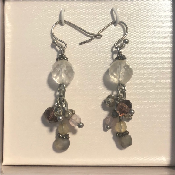 Silver dangle earrings with light colored beans - Picture 1 of 5